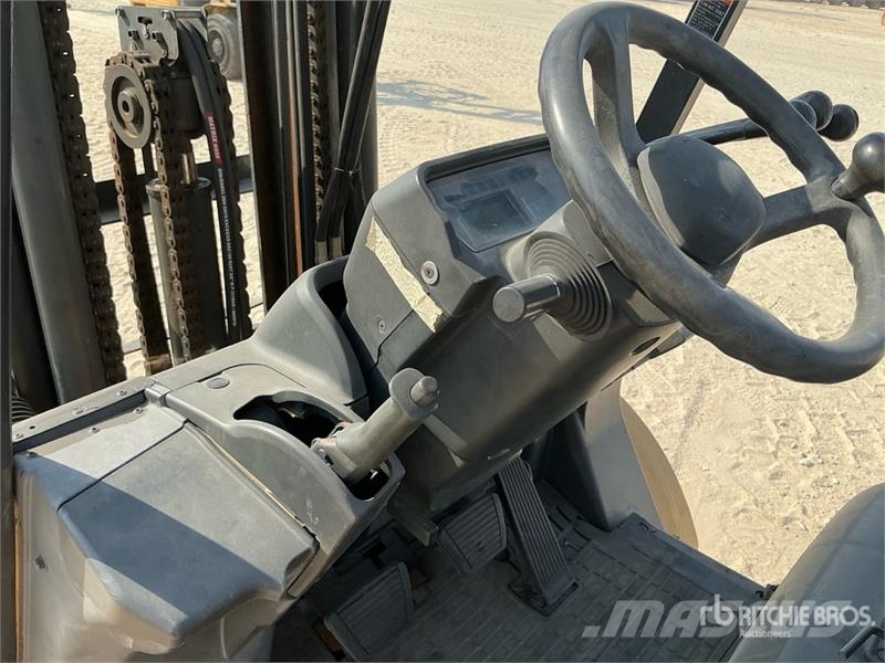 CAT GP30NT 3 ton Forklift Targoncák-Egyéb