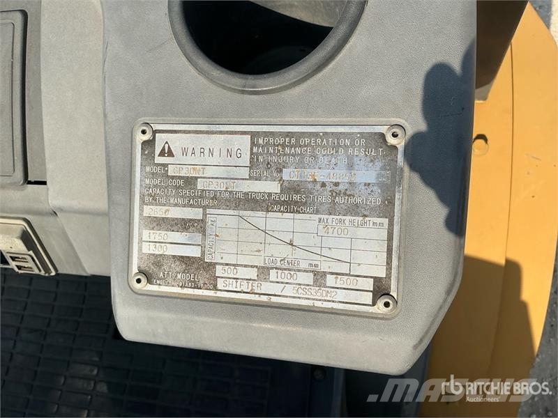 CAT GP30NT 3 ton Forklift Targoncák-Egyéb
