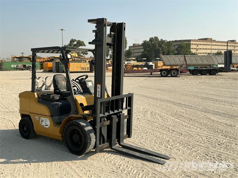 CAT GP30NT 3 ton Forklift شاحنات ذات رافعات شوكية - أخرى
