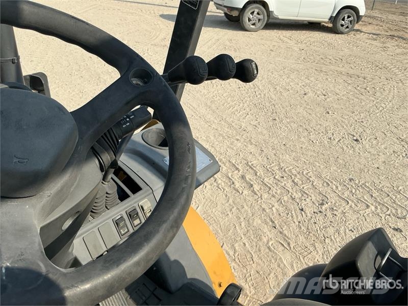 CAT GP30NT 3 ton Forklift Targoncák-Egyéb