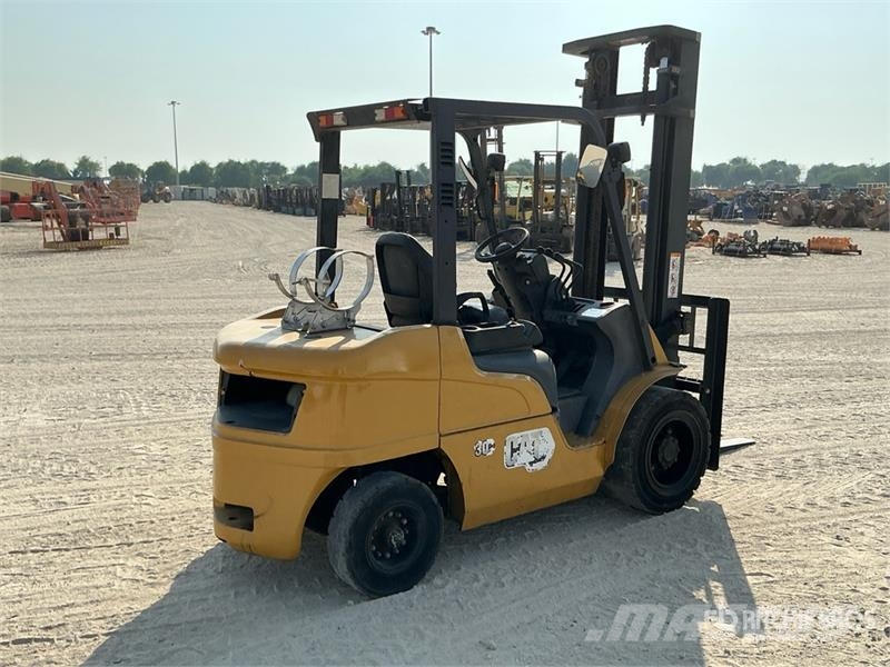 CAT GP30NT 3 ton Forklift شاحنات ذات رافعات شوكية - أخرى