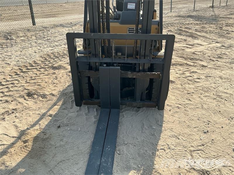 CAT GP30NT 3 ton Forklift Targoncák-Egyéb