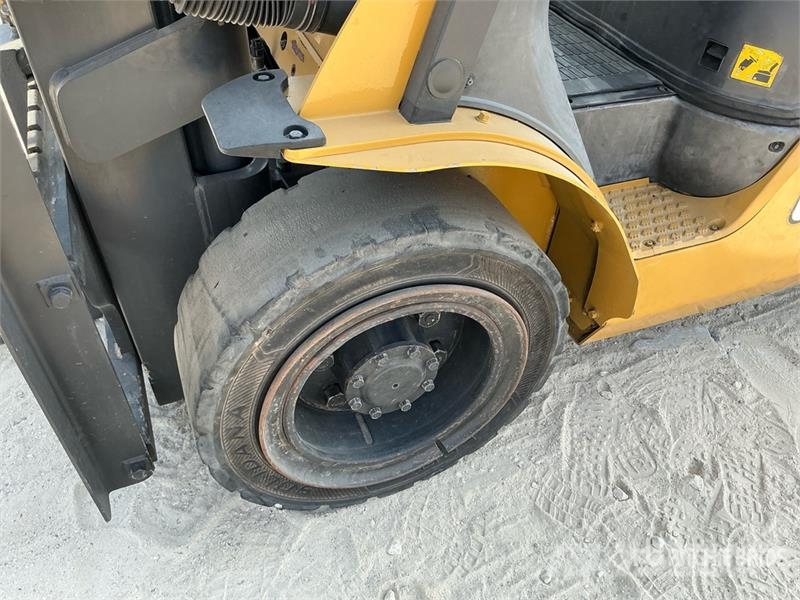 CAT GP30NT 3 ton Forklift Targoncák-Egyéb