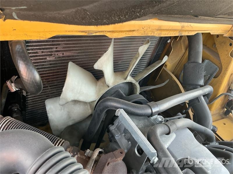 CAT GP30NT 3 ton Forklift Targoncák-Egyéb