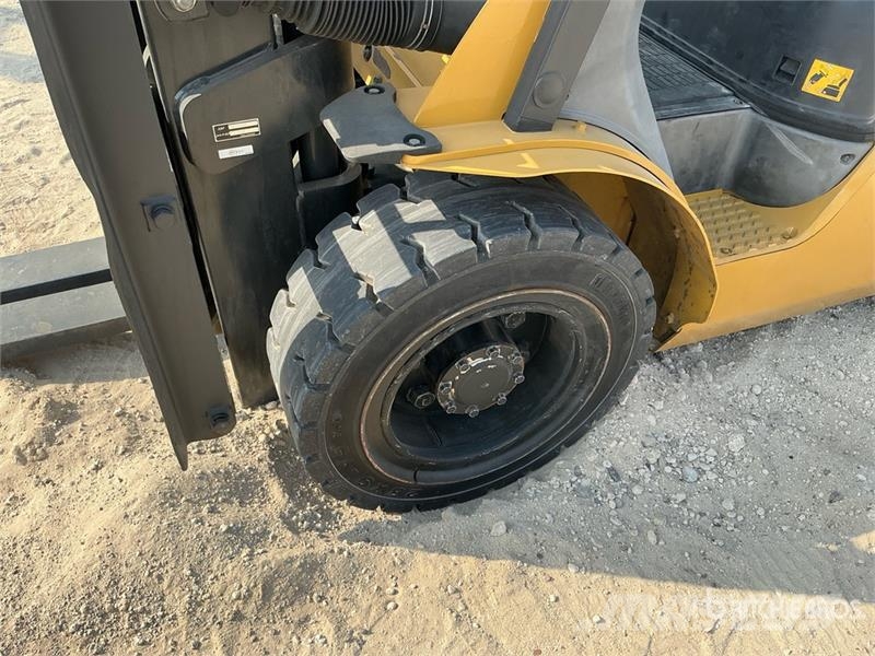 CAT GP30NT 3 ton Forklift Targoncák-Egyéb
