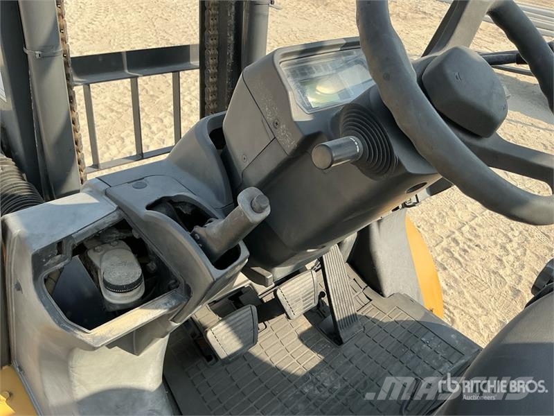 CAT GP30NT 3 ton Forklift Targoncák-Egyéb