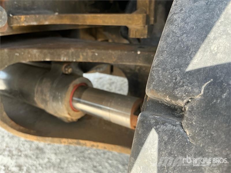 CAT GP30NT 3 ton Forklift Targoncák-Egyéb
