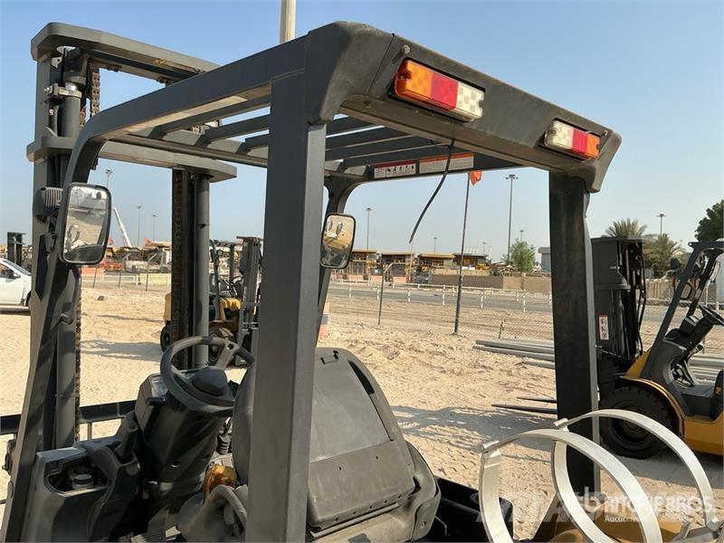 CAT GP30NT 3 ton Forklift Targoncák-Egyéb