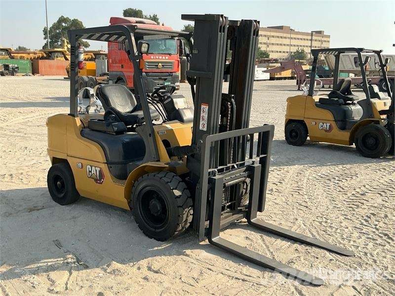 CAT GP30NT 3 ton Forklift شاحنات ذات رافعات شوكية - أخرى