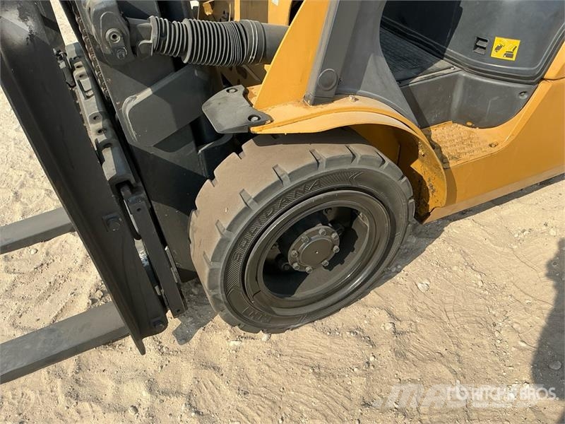 CAT GP30NT 3 ton Forklift Targoncák-Egyéb