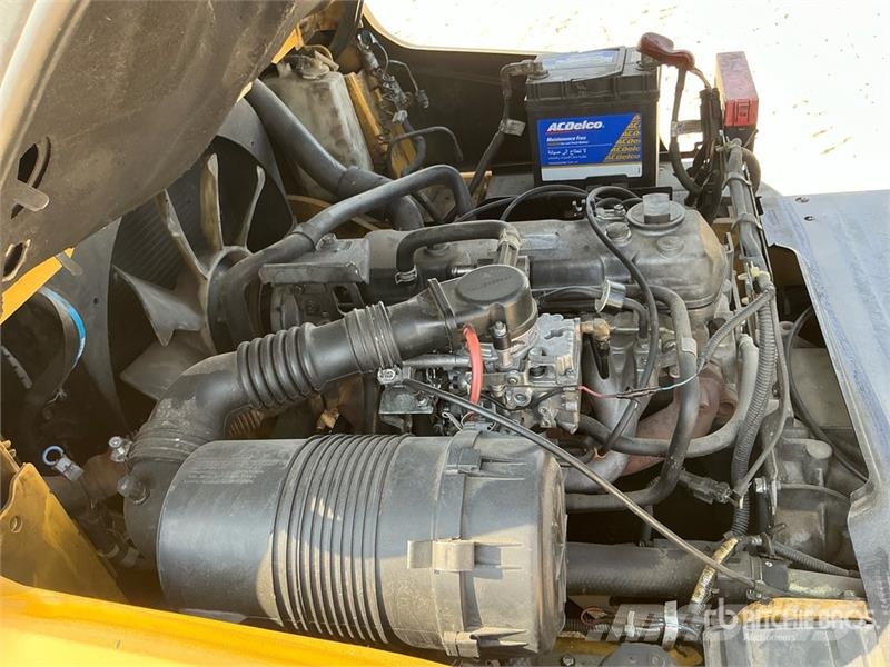 CAT GP30NT 3 ton Forklift Targoncák-Egyéb