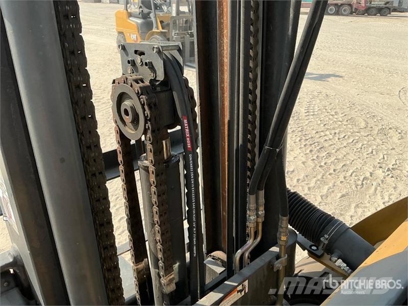 CAT GP30NT 3 ton Forklift Targoncák-Egyéb