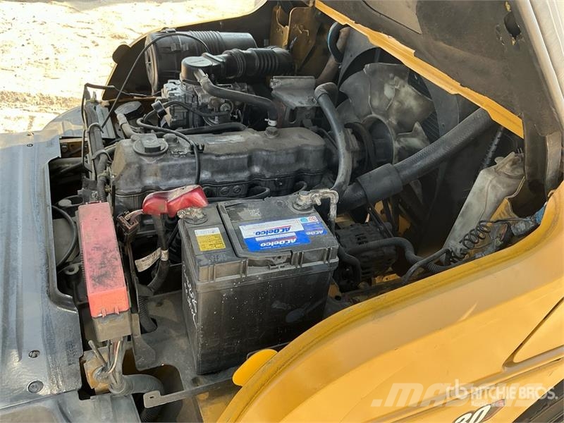 CAT GP30NT 3 ton Forklift Targoncák-Egyéb