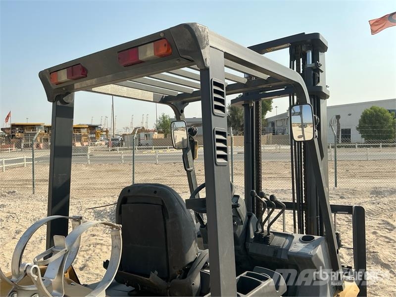 CAT GP30NT 3 ton Forklift Targoncák-Egyéb