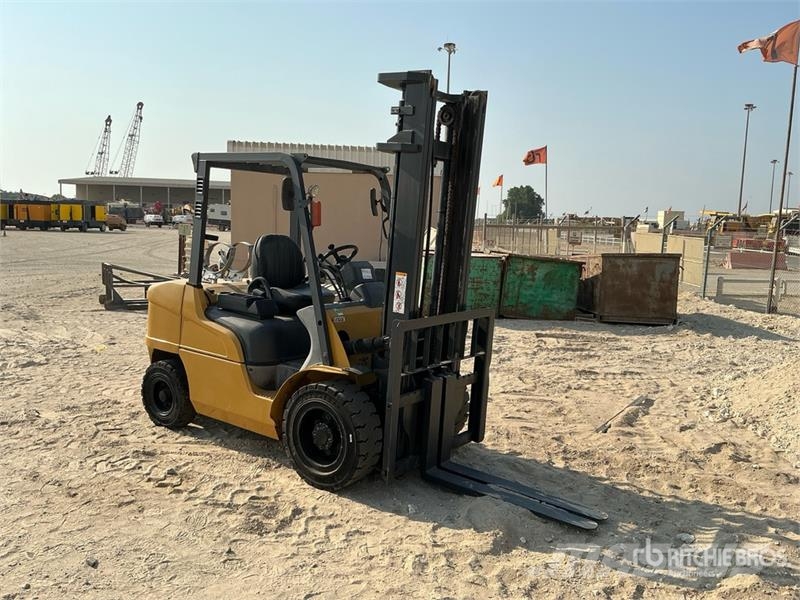 CAT GP30NT 3 ton Forklift شاحنات ذات رافعات شوكية - أخرى