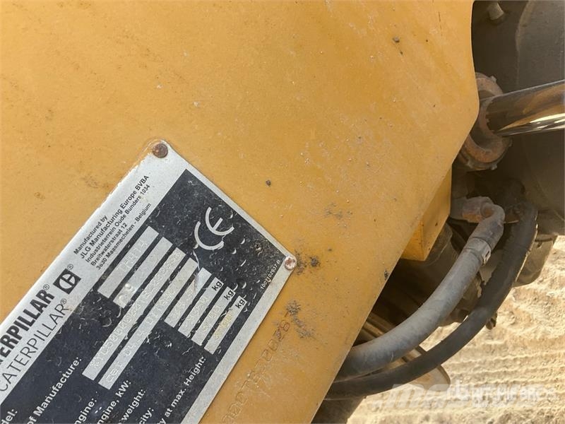 CAT TH414 مناولات متداخلة