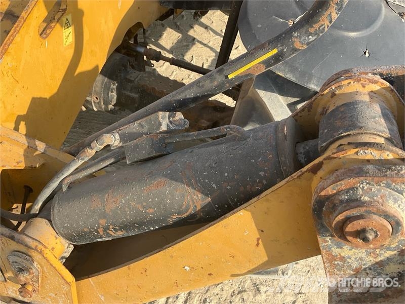 CAT TH414 مناولات متداخلة