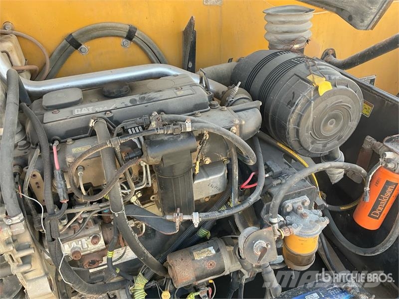 CAT TH414 مناولات متداخلة