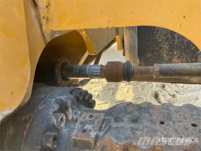 CAT TH414 مناولات متداخلة