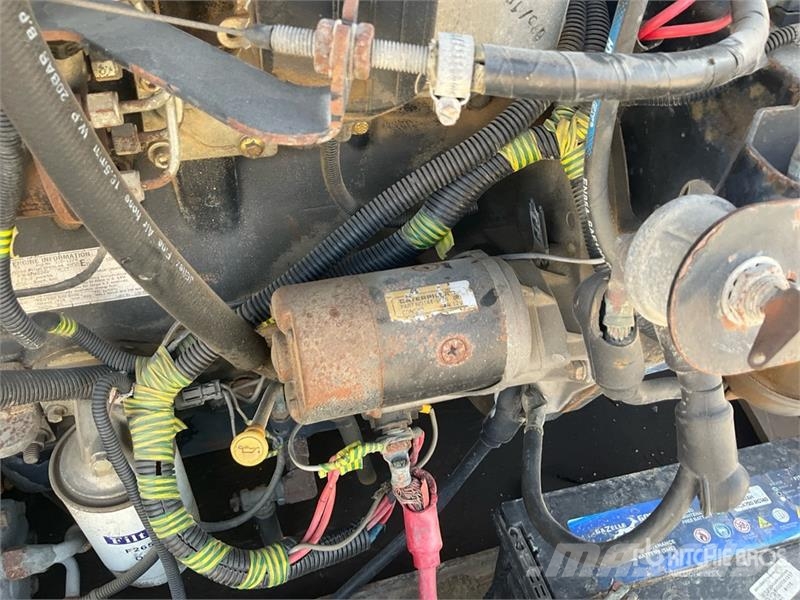 CAT TH414 مناولات متداخلة