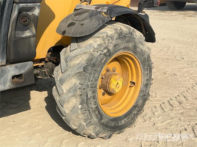 CAT TH414 مناولات متداخلة