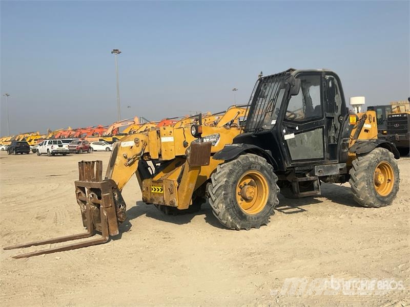 CAT TH414 مناولات متداخلة