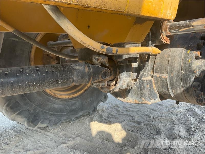 CAT TH414 مناولات متداخلة