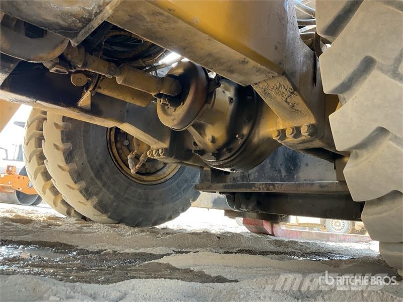 CAT V550 25 ton Forklift Другие складские механизмы