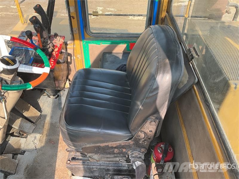 CAT V550 25 ton Forklift Другие складские механизмы