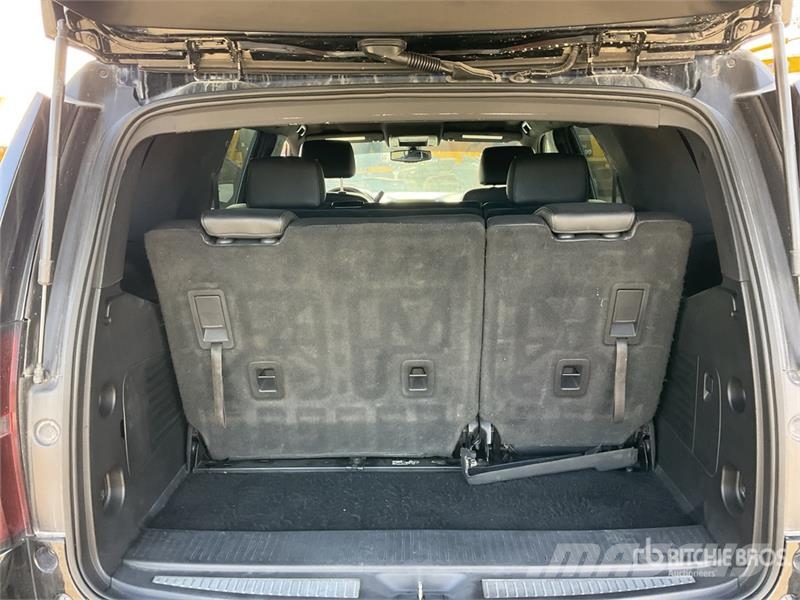 Chevrolet Tahoe 2WD SUV Cars