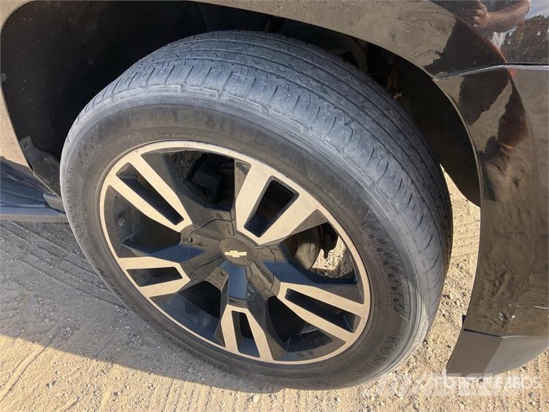 Chevrolet Tahoe 2WD SUV Cars