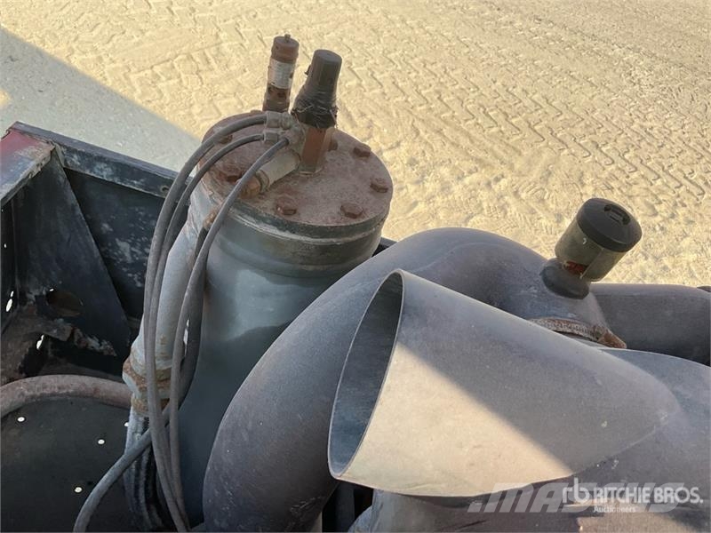Chicago Pneumatic CPS130DD Mobile Air Compressor مكابس