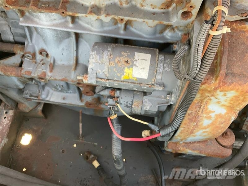 Chicago Pneumatic CPS130DD Mobile Air Compressor مكابس