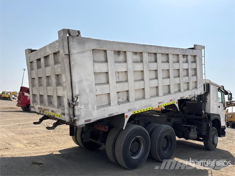 CNHTC ZZ3257N4147E1 Howo 360 6x4 T/A Dump Truck Tipper trucks