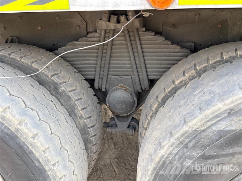 CNHTC ZZ3257N4147E1 Howo 360 6x4 T/A Dump Truck Tipper trucks