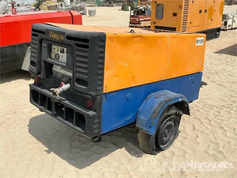 Compair C76 Mobile Air Compressor (Inoperable) مكابس