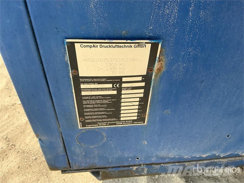 Compair C76 Mobile Air Compressor (Inoperable) مكابس