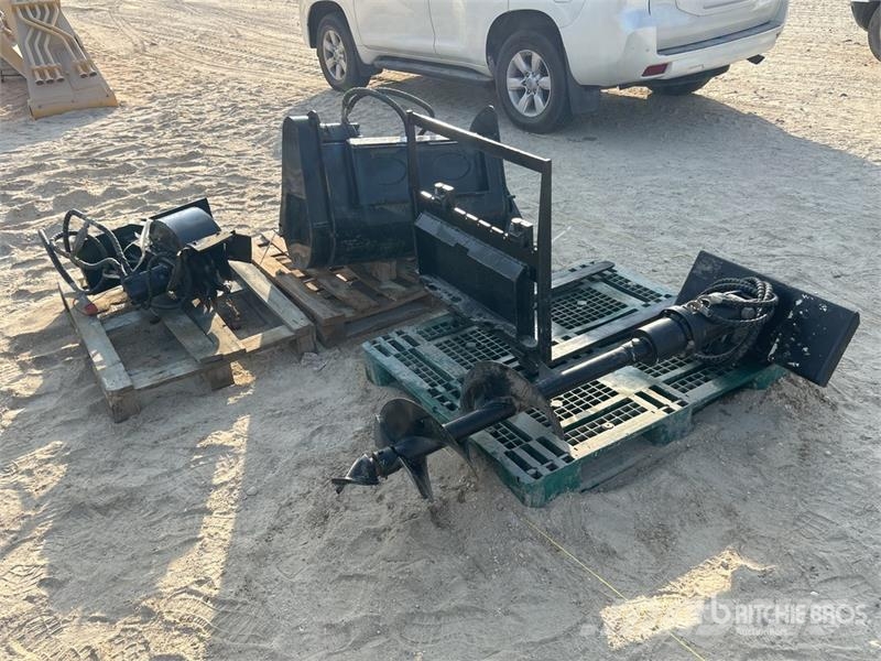 Concrete Mixer Bucket w/ Skid Steer Trencher (Unus Траншеекопатели
