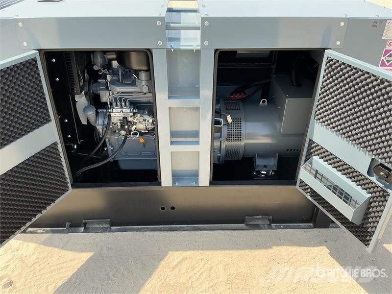 Crown Power CR88 80 kVA Skid-Mounted Generator Set (Unus Geradores Diesel