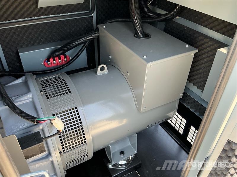 Crown Power CR88 80 kVA Skid-Mounted Generator Set (Unus Geradores Diesel