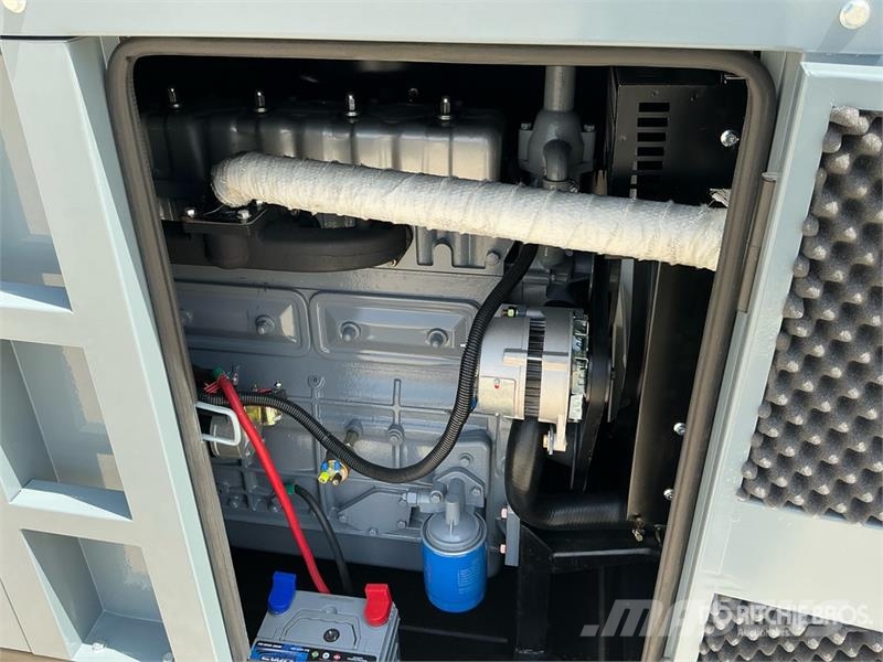 Crown Power CR88 80 kVA Skid-Mounted Generator Set (Unus Geradores Diesel