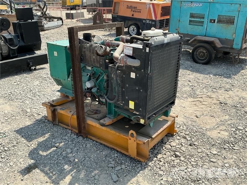 Cummins 60 kVA Skid-Mounted Generator Set (Inoperable) مولدات ديزل