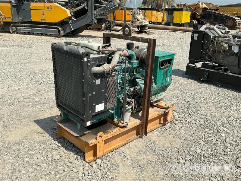 Cummins 60 kVA Skid-Mounted Generator Set (Inoperable) مولدات ديزل