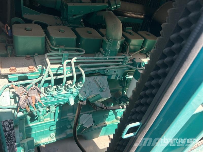 Cummins CS100 100 kVA Skid-Mounted Generator Set (Unused) مولدات ديزل