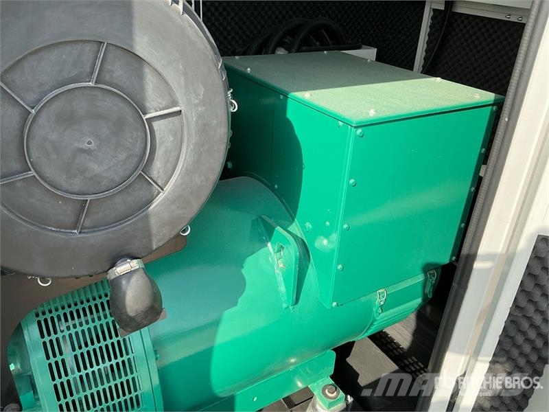 Cummins CS300 300 kVA Skid-Mounted Generator Set (Unused) Dīzeļģeneratori