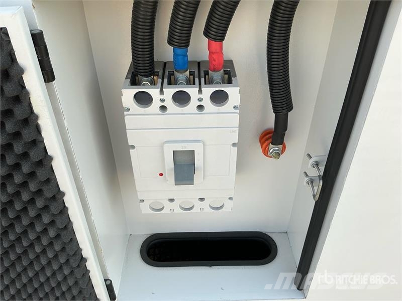Cummins CS300 300 kVA Skid-Mounted Generator Set (Unused) Dīzeļģeneratori