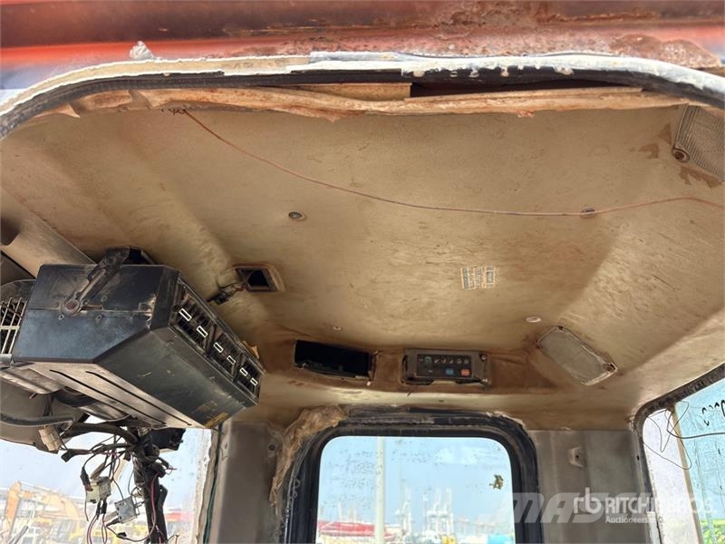 Daewoo MG300V Wheel Loader Radlader