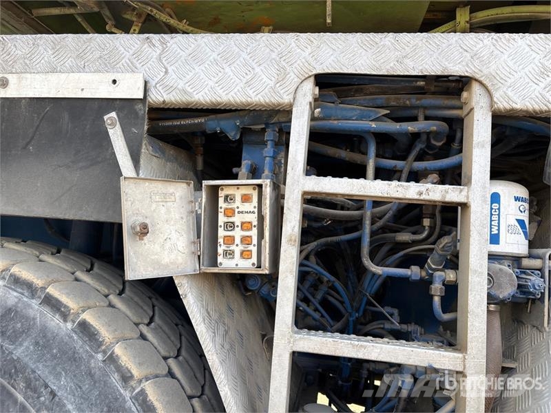 Demag AC395 120 ton 10x6x8 All Terrain Crane Rabljene dizalice za težak teren