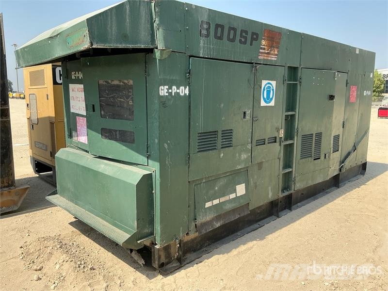 Denyo DCA-800SPK 800 kVA Skid-Mounted Generator Set Diesel Generatorer