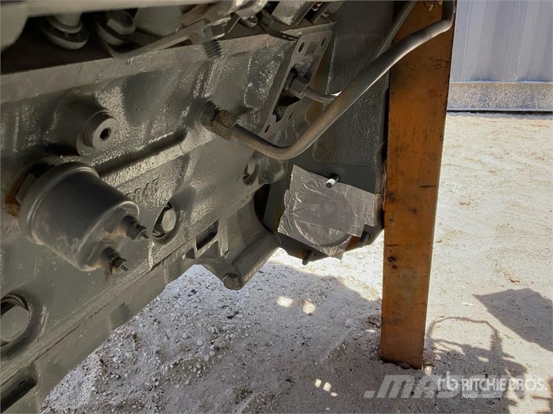 Deutz of (2) Deutz Engine Двигуни